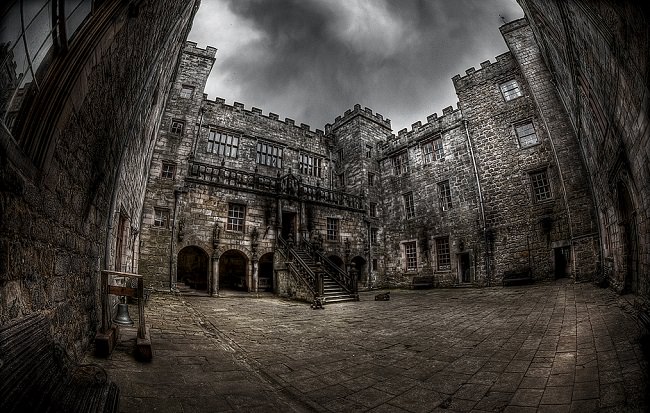 قصر تشيلينغهام، أشهر قصور إنجلترا