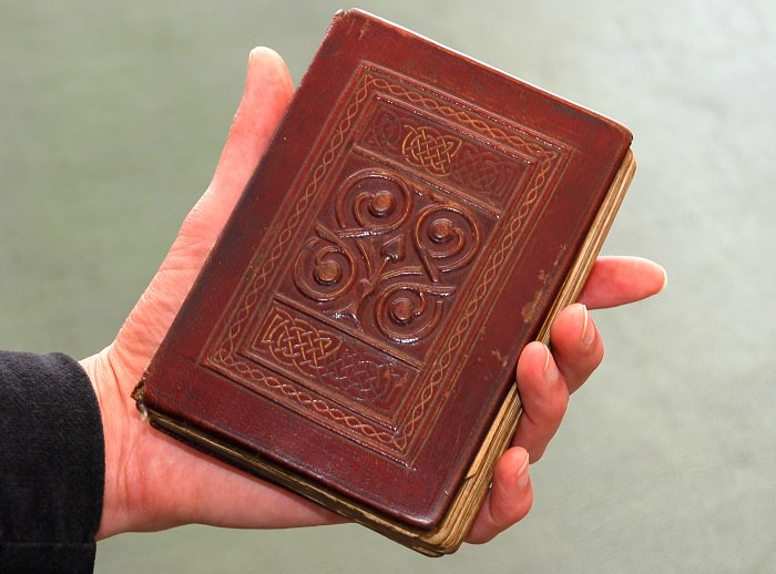 إنجيل القديس «كوثبرت» - 15.1 مليون دولار