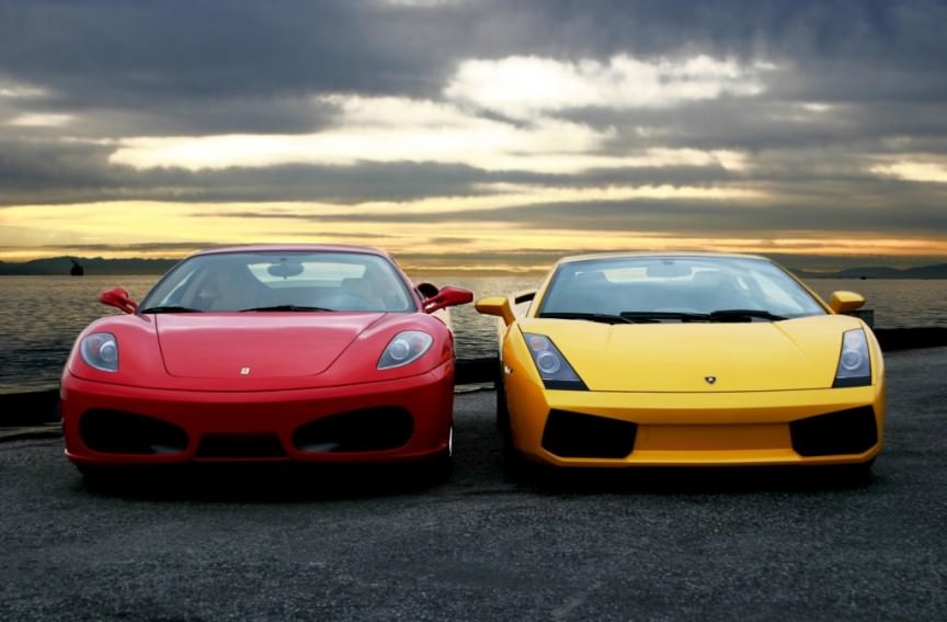 Ferrari مقابل Lamborghini